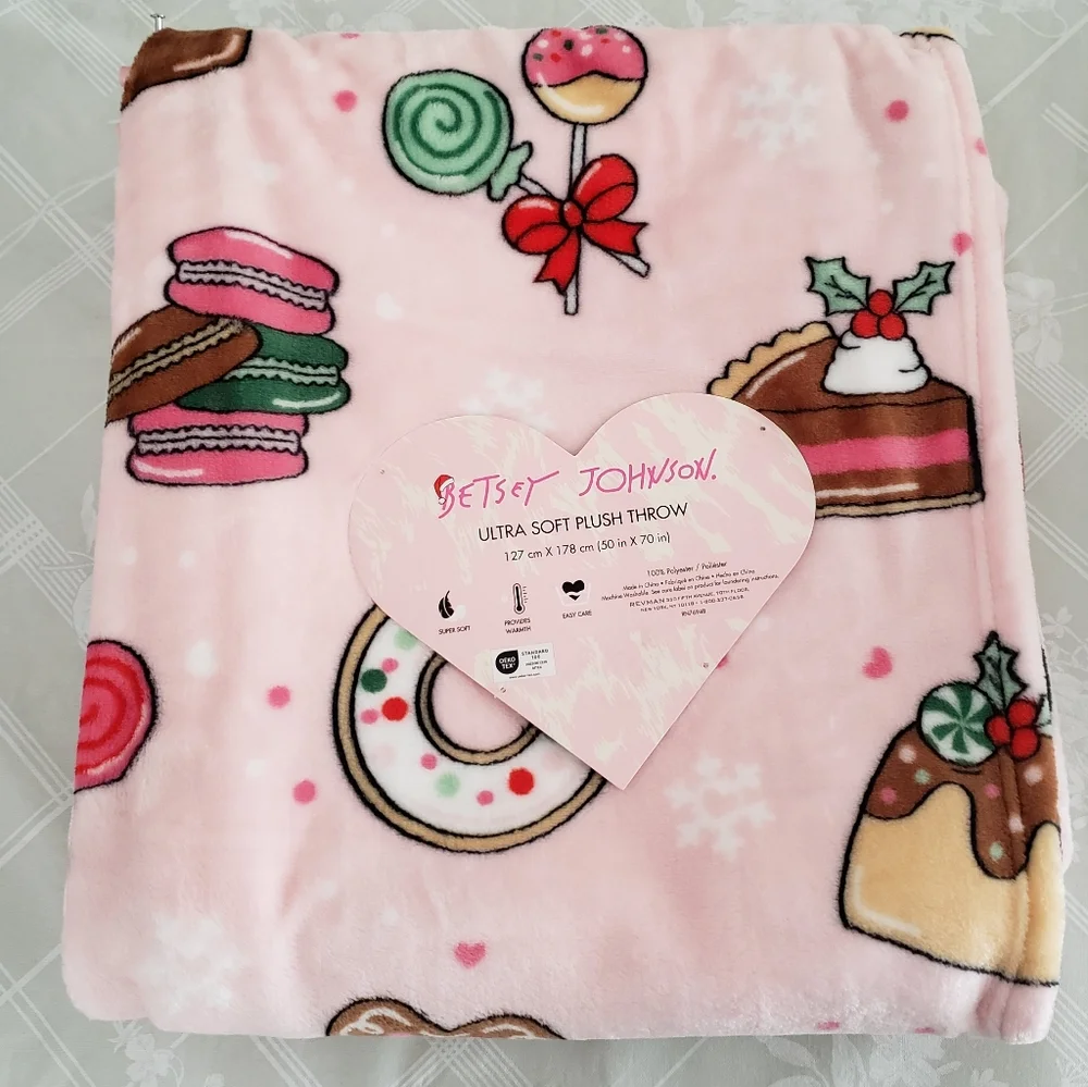 Betsey Johnson betsey johnson