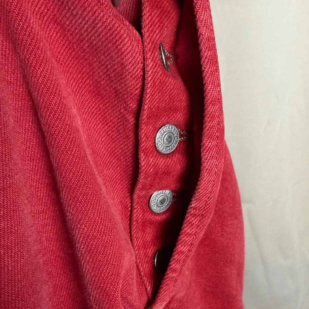 Levis great does