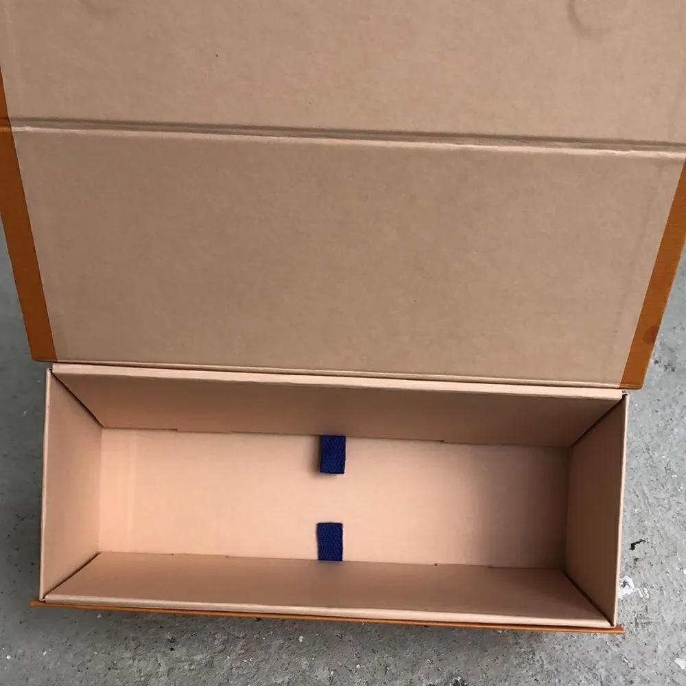 Louis  Vuitton  storage box