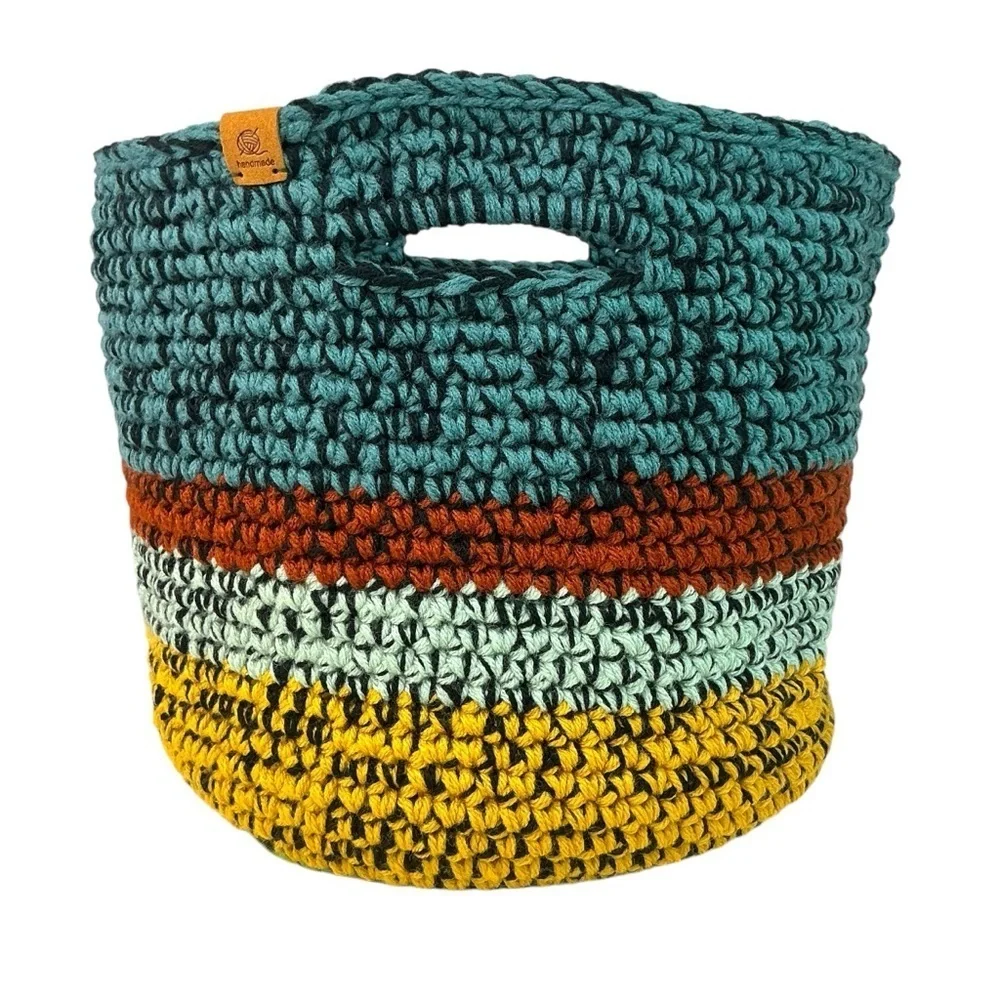 Hand Crafted handcrafted multicolor