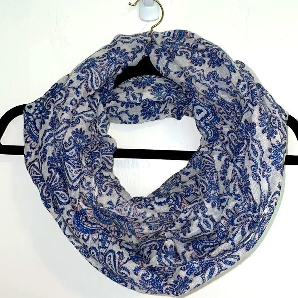 Classic medallion print fluffy, semi-sheer infinity scarf