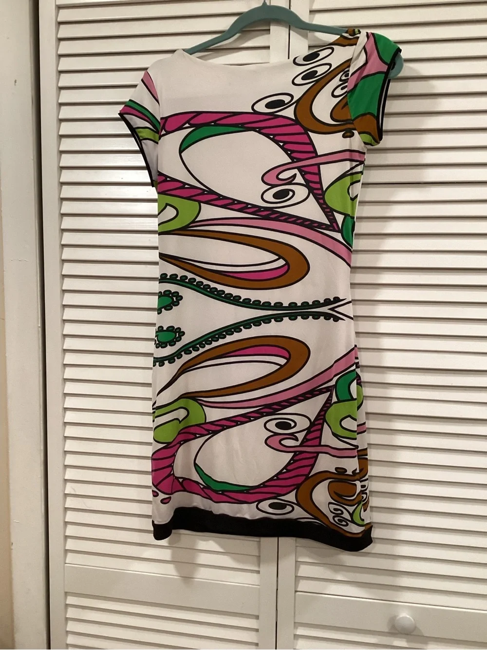 Analili cowl neck