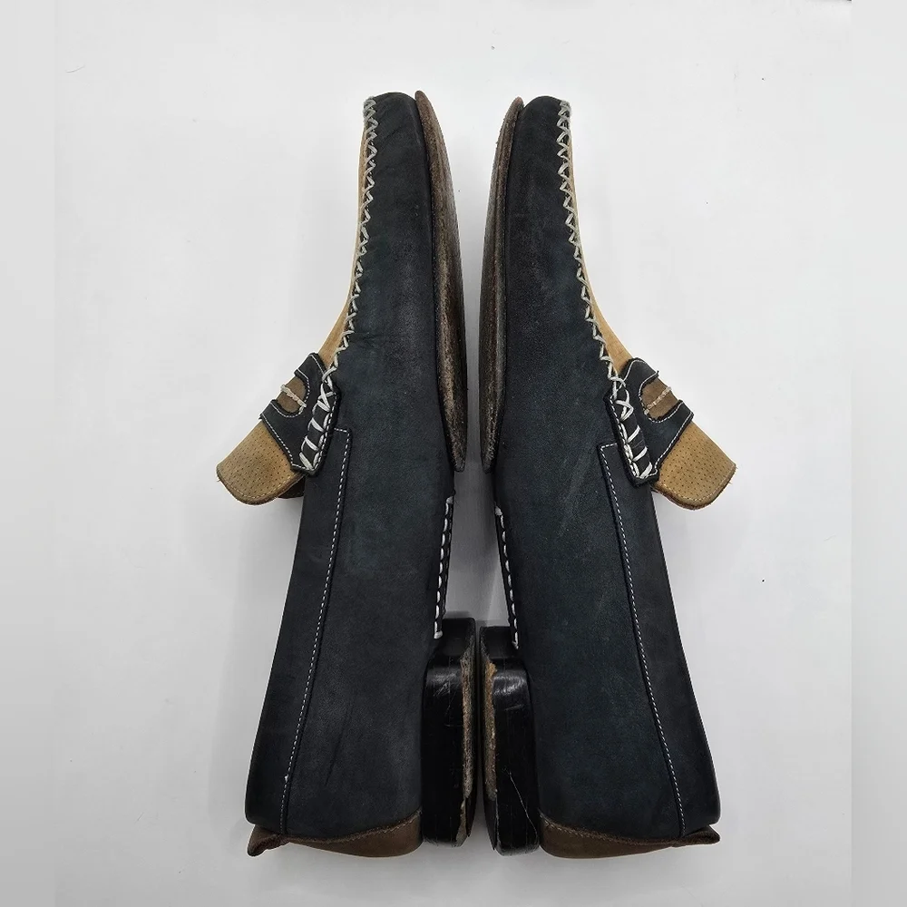 Mezlan Men's Two Toned Venuti Loafers
