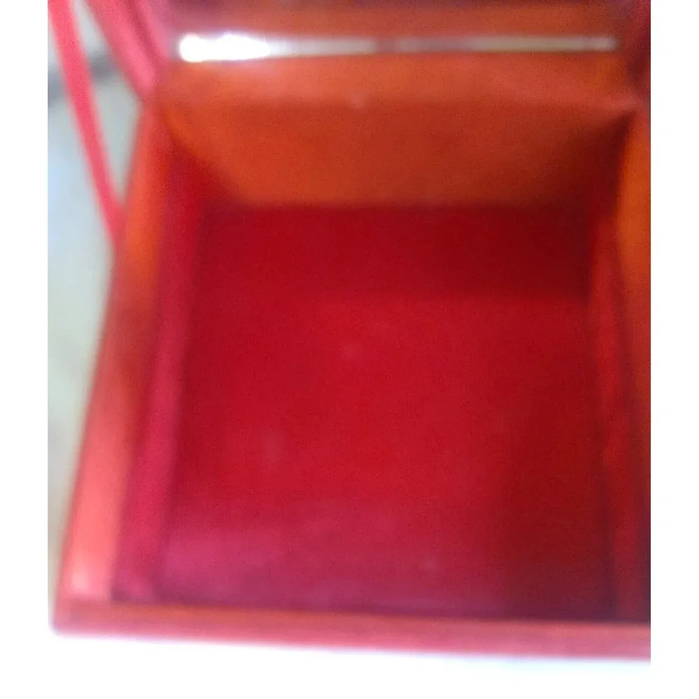 The Unbranded Brand vintage red