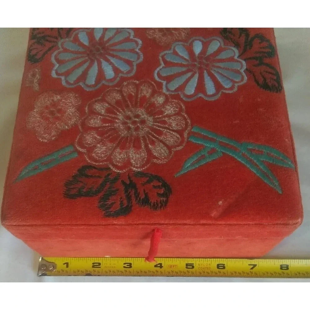 The Unbranded Brand vintage red