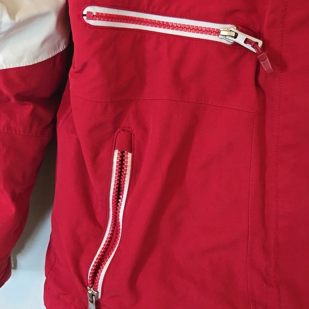 Marmot Red And White Ski Coat Size Small
