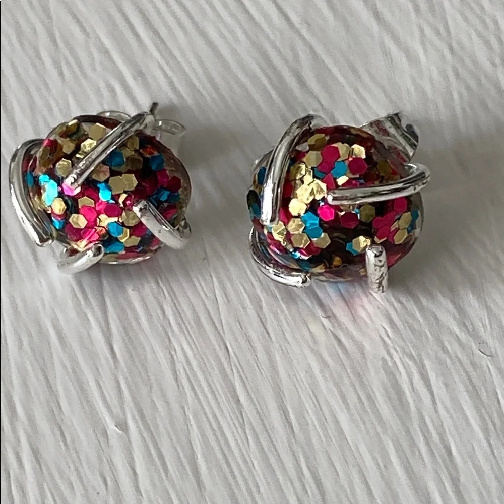 Hand Crafted add pop