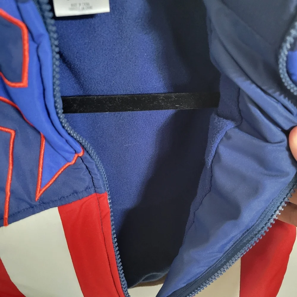 Disney Store Captain America Jacket Marvel Avengers Boys, Size 4