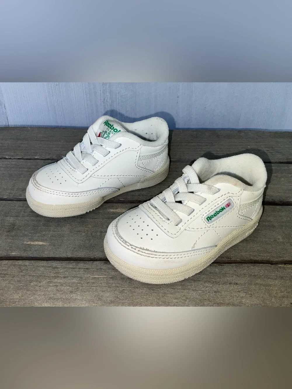 Reebok classic low