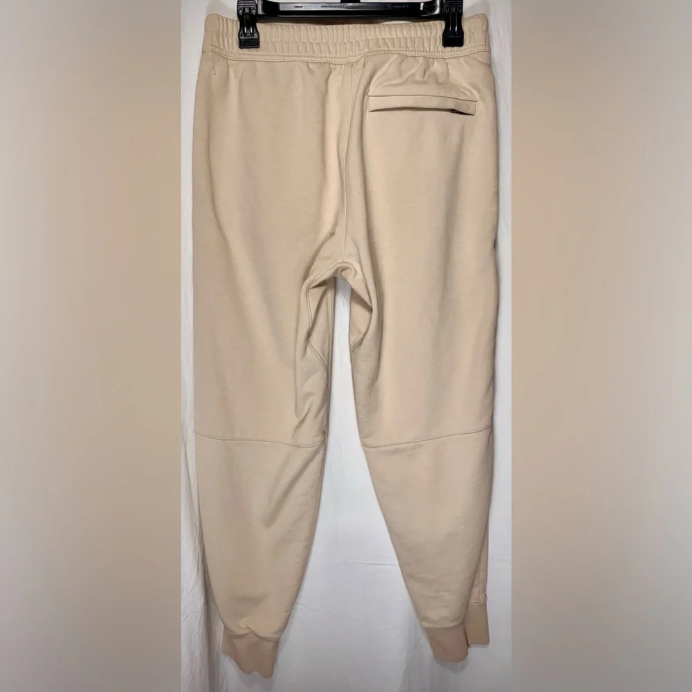 Theory comfortable cream