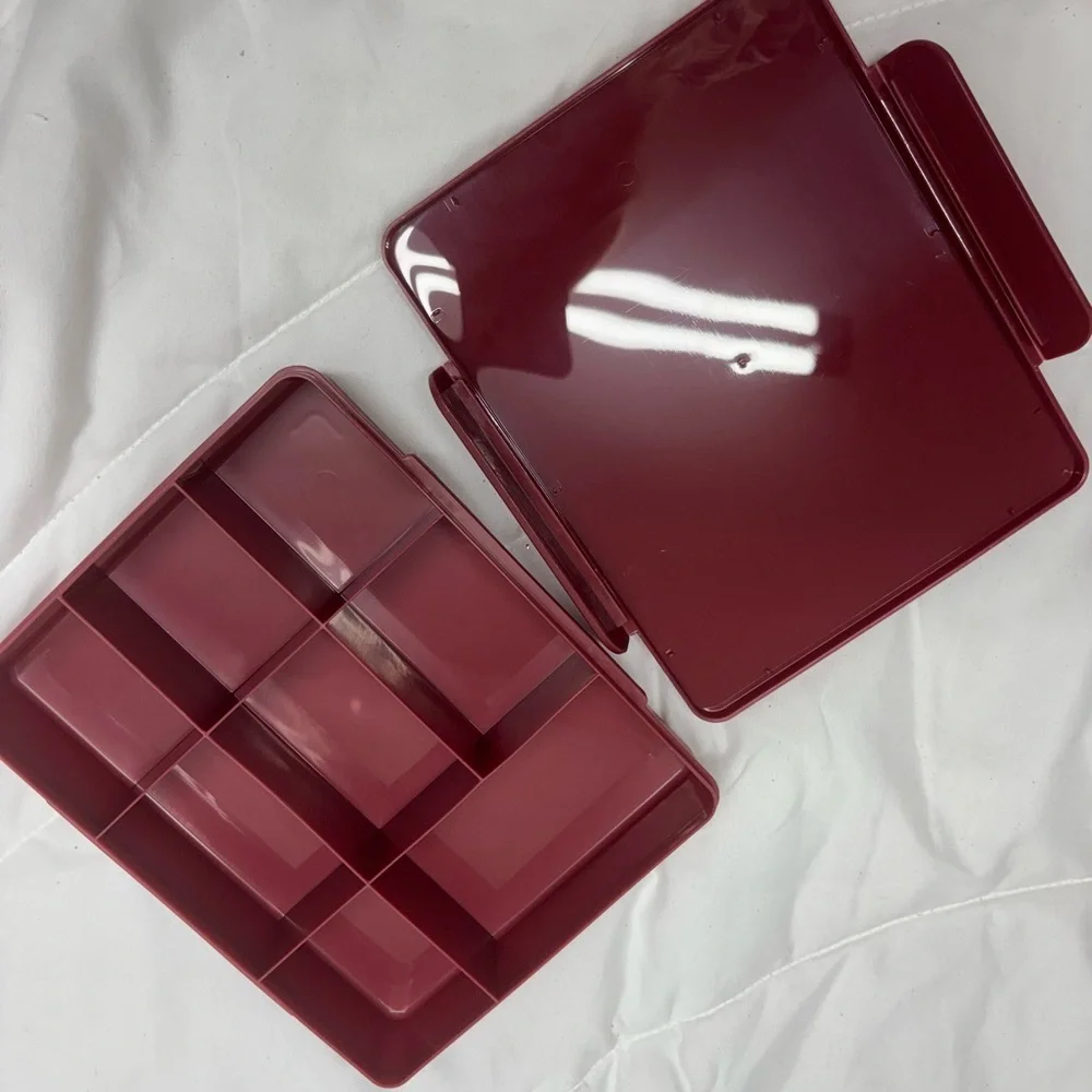 Target compact snack