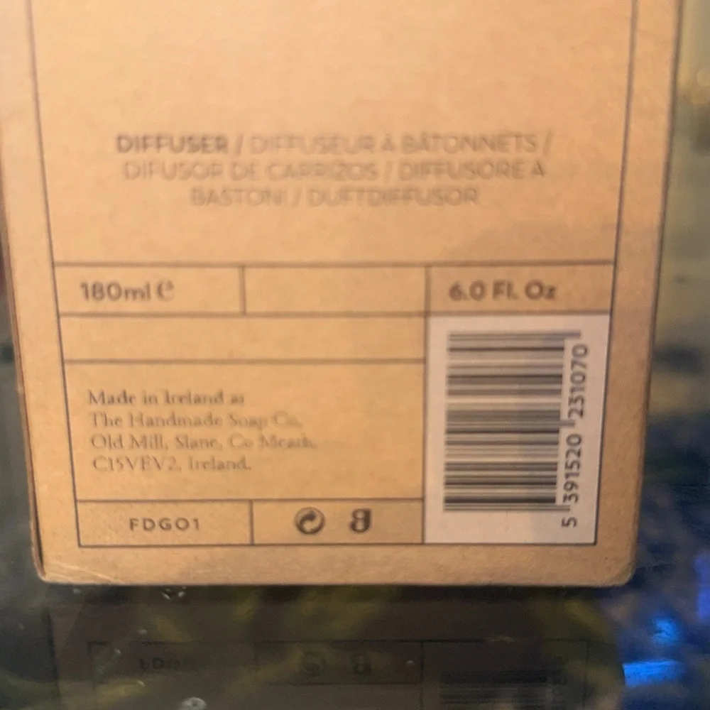 The Handmade Soap Co. Grapefruit & May Chang Diffuser - Peach