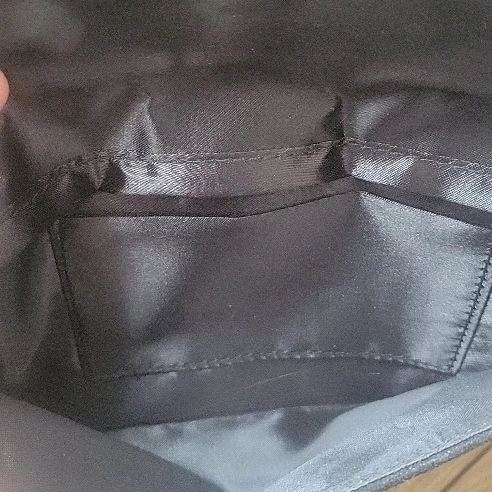 unbranded this chic