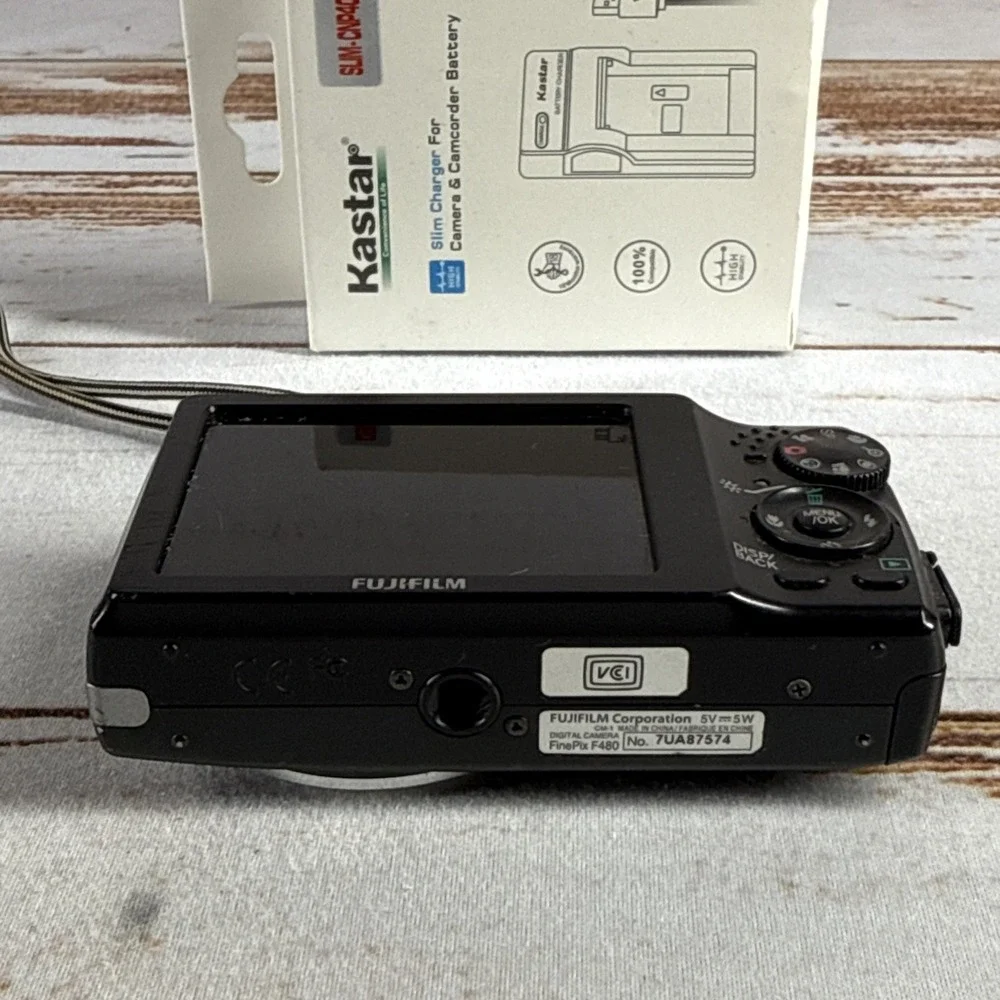 Fujifilm finepix f480