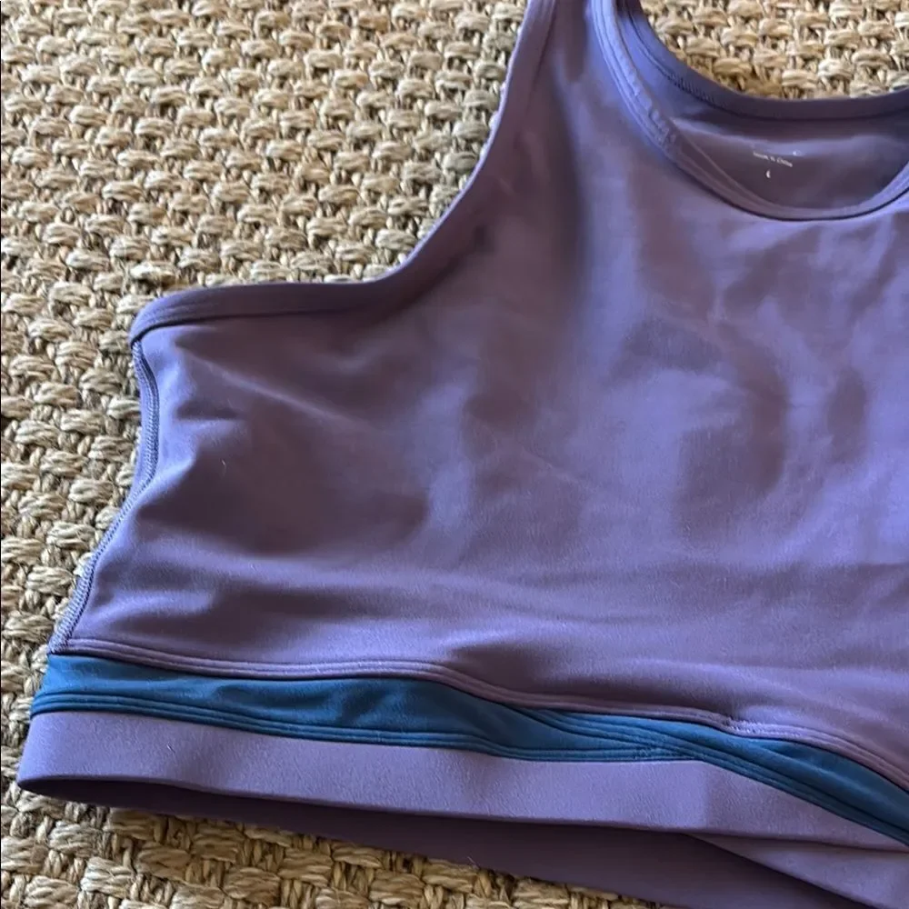 Calme stylish purple