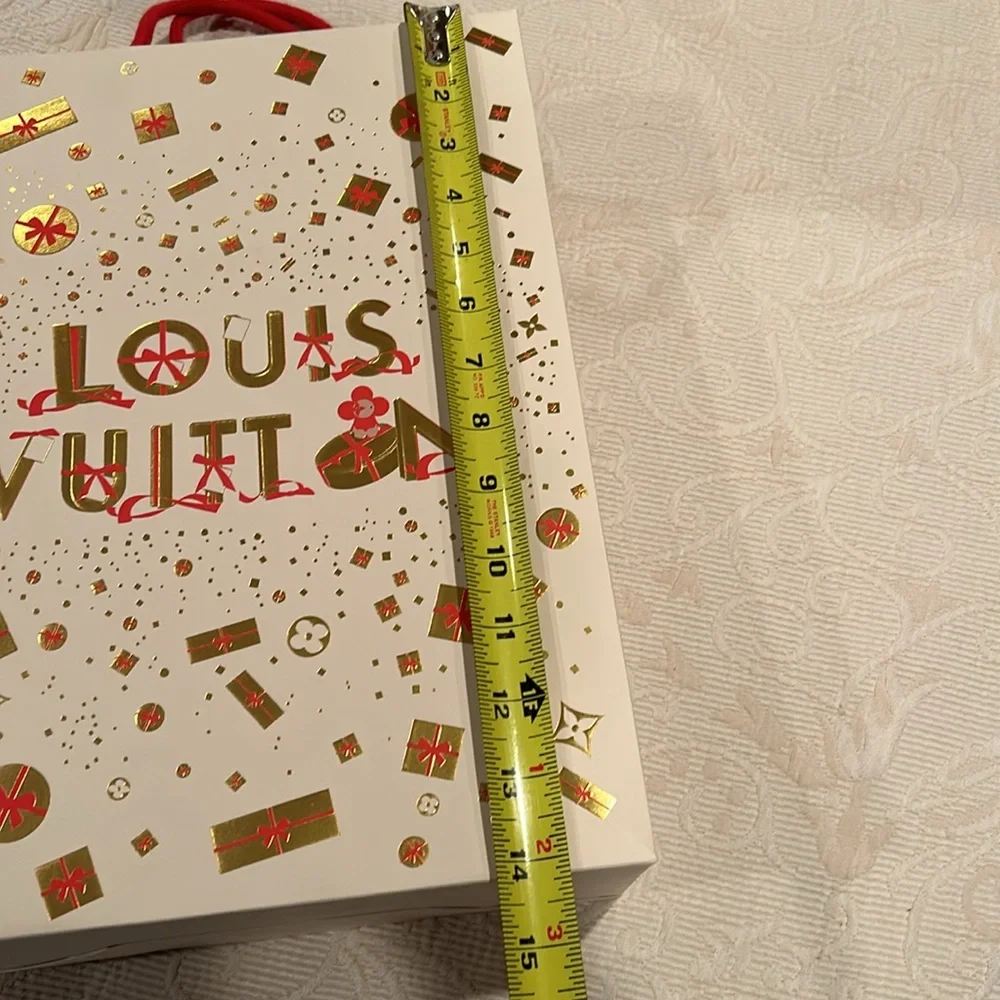 Louis Vuitton selling together
