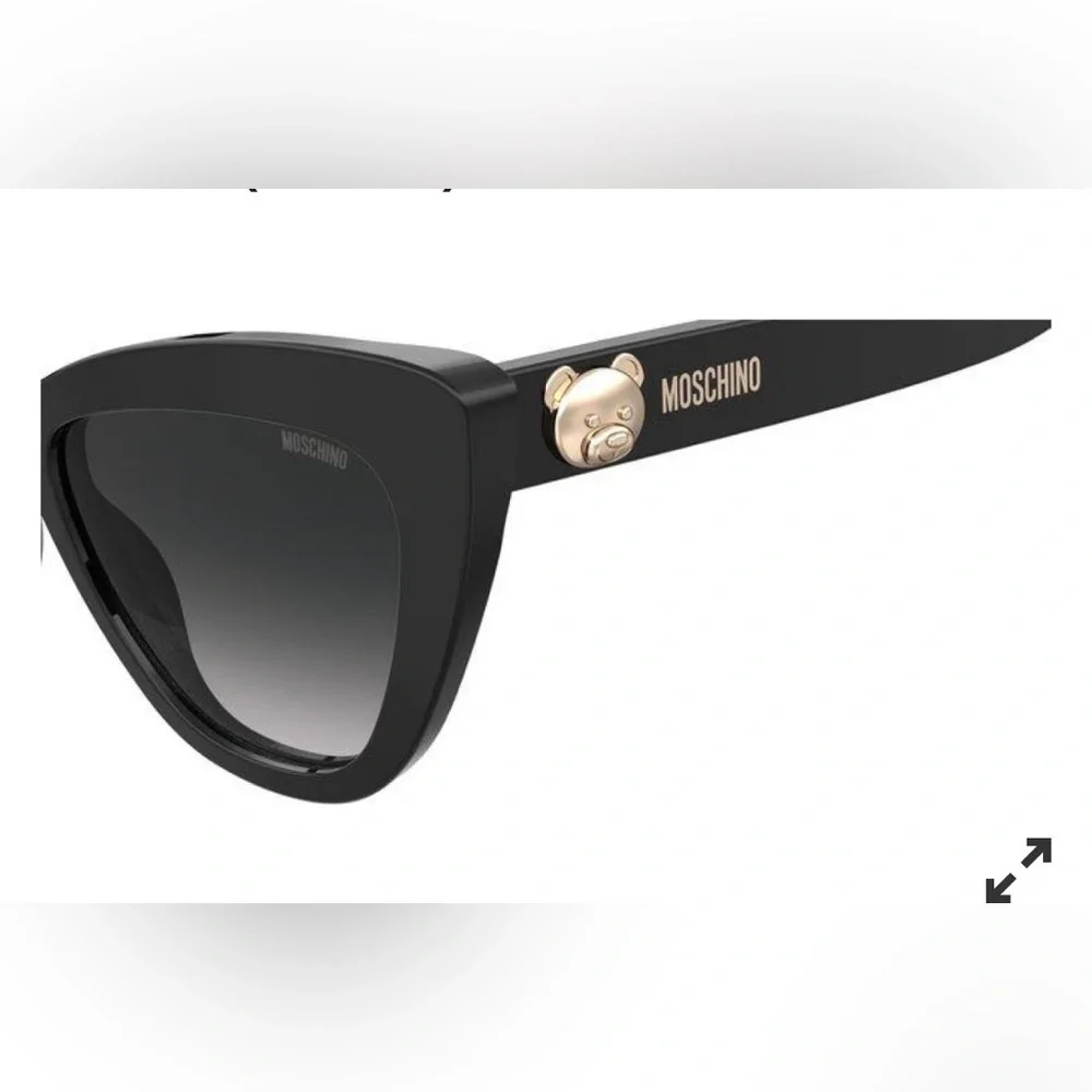 Moschino stylish women