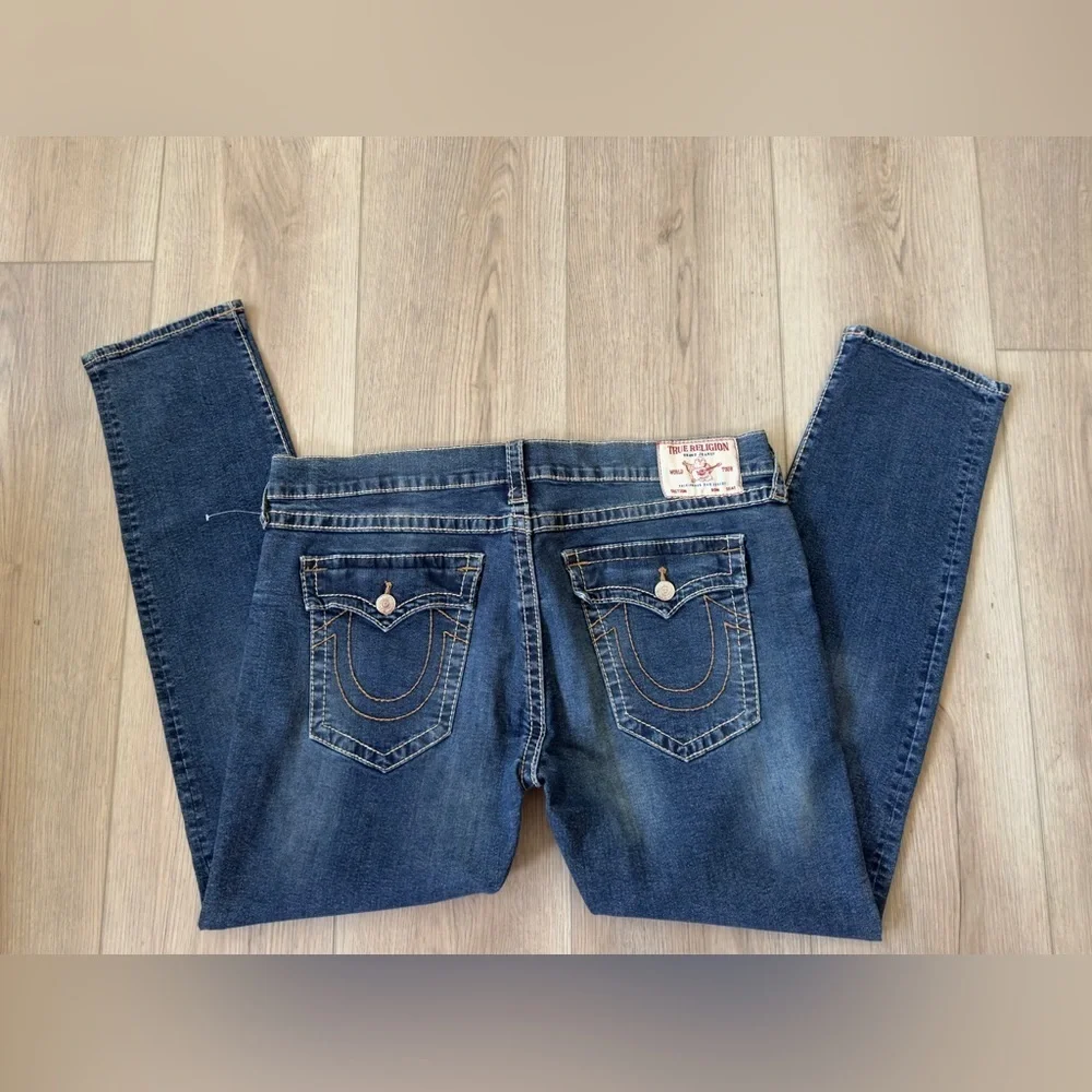True Religion Blue Skinny Jeans with Classic Style 👖