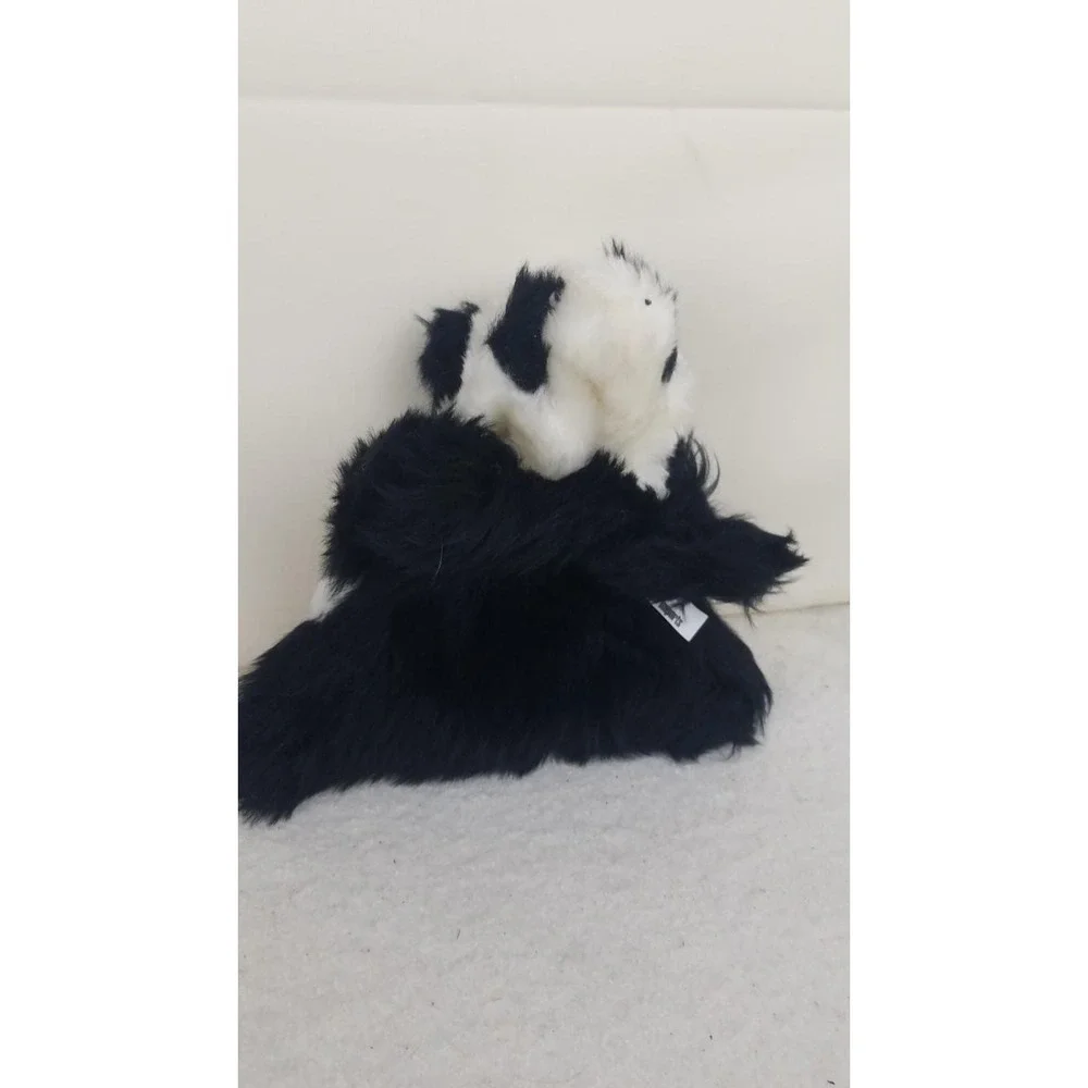 The Unbranded Brand this panda