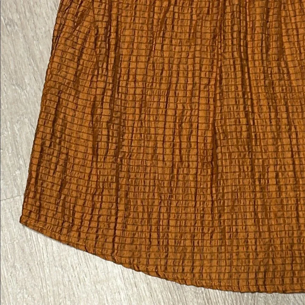 mine lace detail