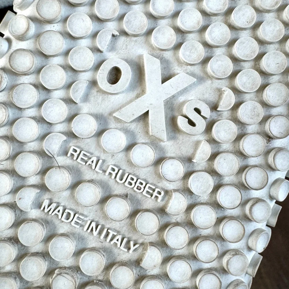 O.X.S. white leather