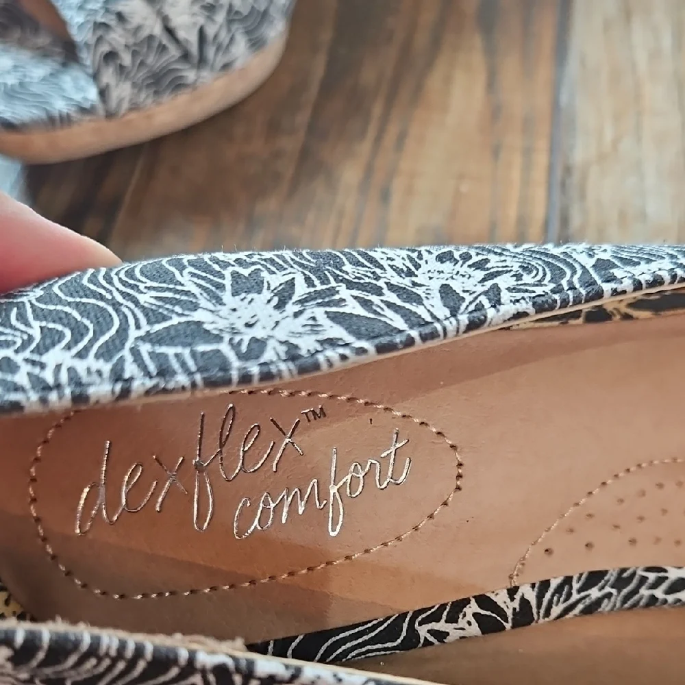 dexflex comfort chic floral