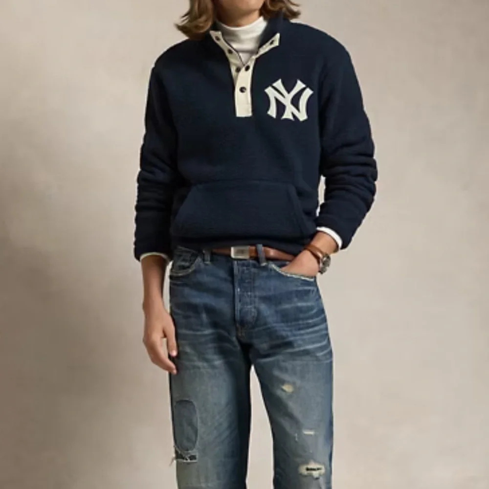 Polo Ralph Lauren | Yankees Fleece Pullover in Navy Blue (Small)