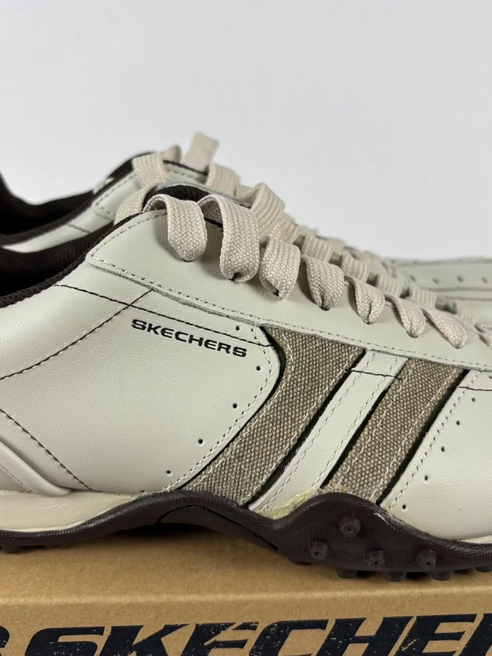 Skechers, Cream, Leather, Lace-Up, Sneakers, Brown Accents, size 8.5 urban track