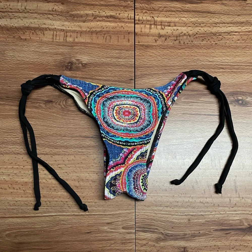 N/A bikini bottom