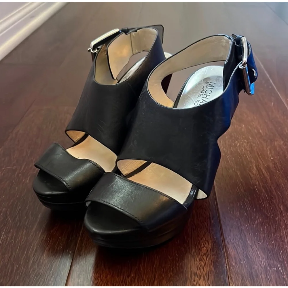 MICHAEL Michael Kors these are
