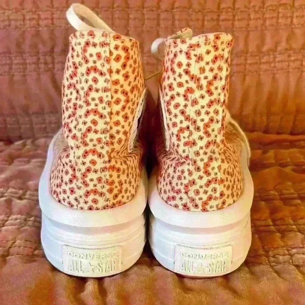 Chuck Taylor All Star Move Platform High Vintage Floral, Size Women’s 8.5