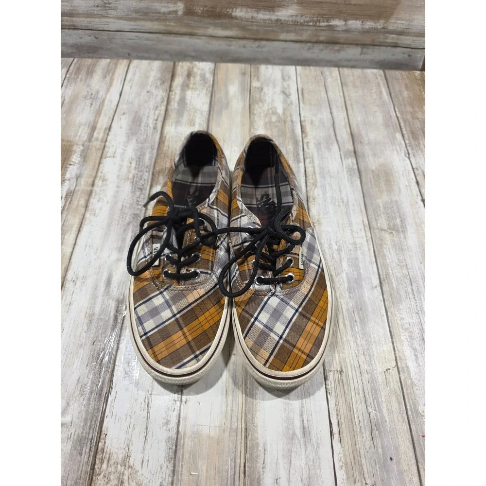Vans there are