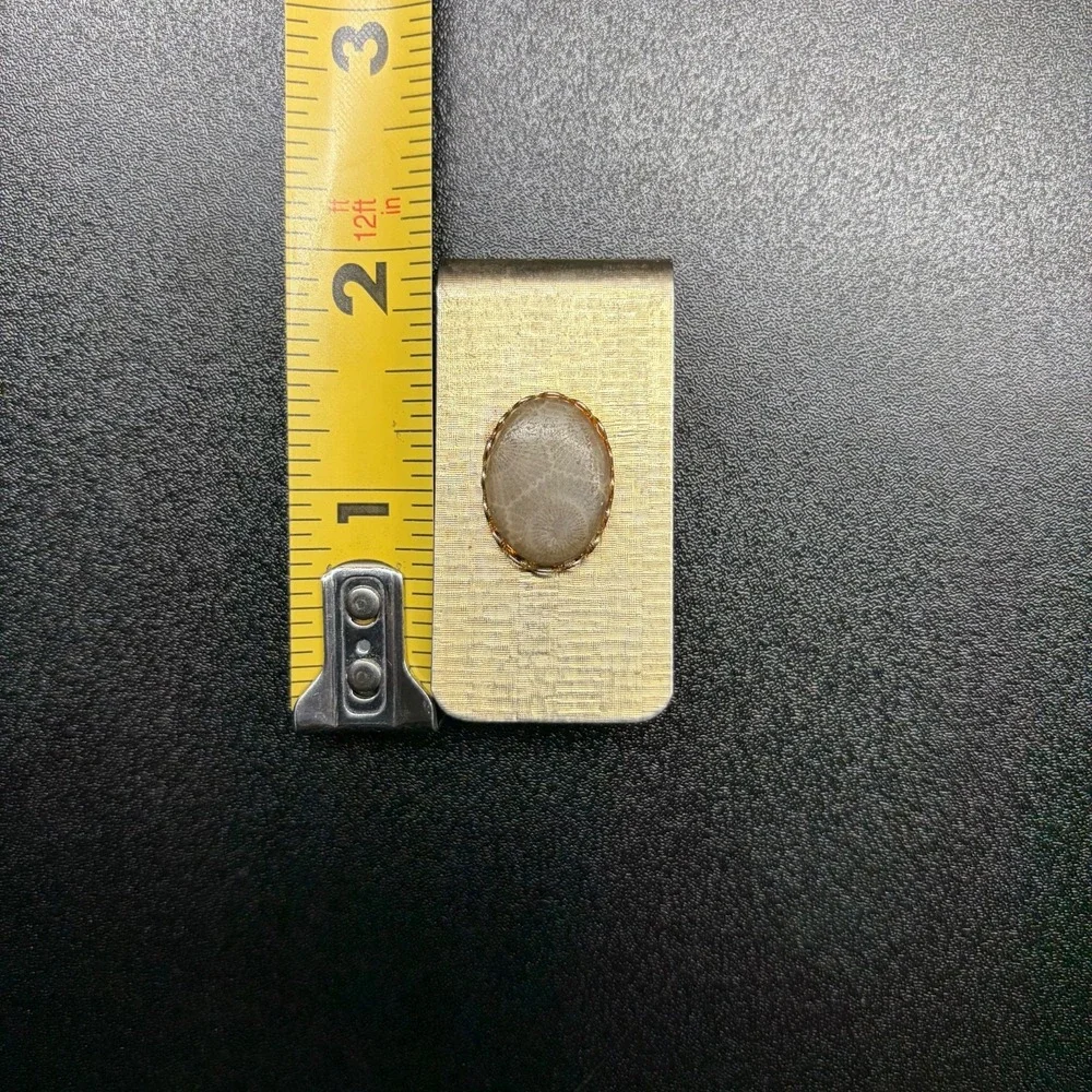 The Unbranded Brand vintage gold