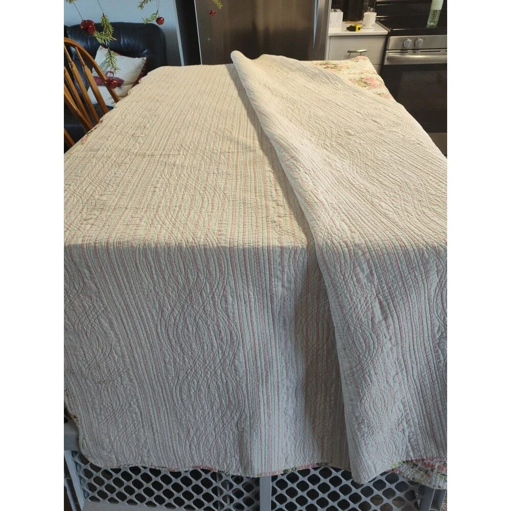 Mary Jane's Home Sweet Roses Fulll Quilt with 1 Sham 86