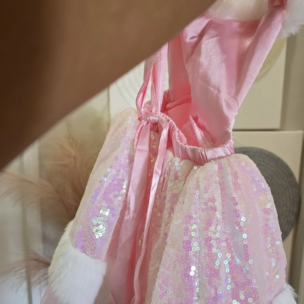 Amazon sparkling pink