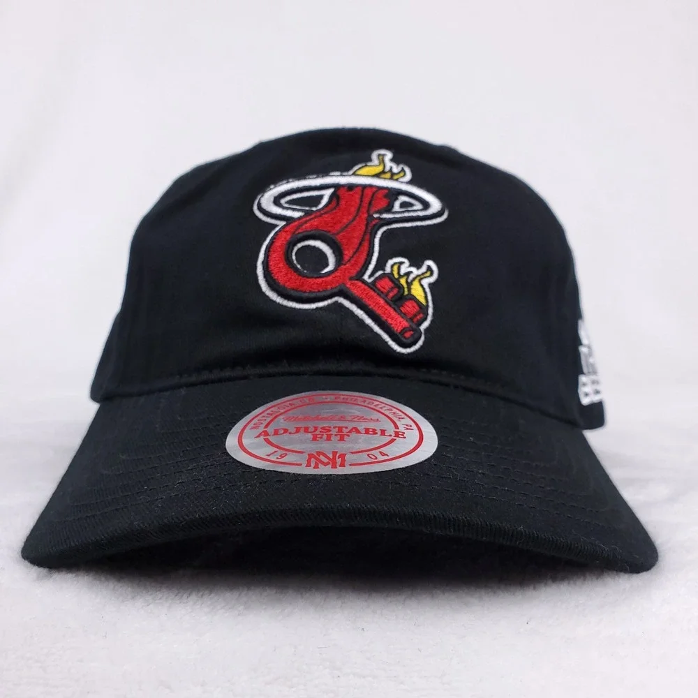 DJ Khalad Miami Heat Mitchell & Ness NBA Dad‎ Hat Cap BR Remix Black NWT
