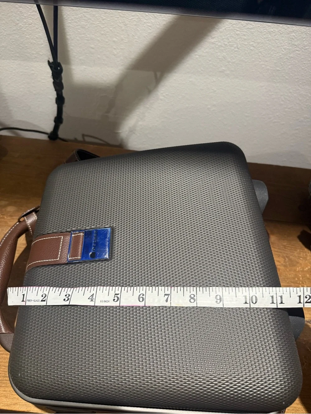 Men's Textured Gray Travel carry over with Brown Leather Strap