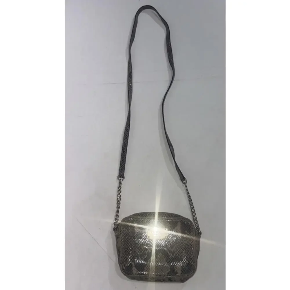 Michael Kors bagged cross using