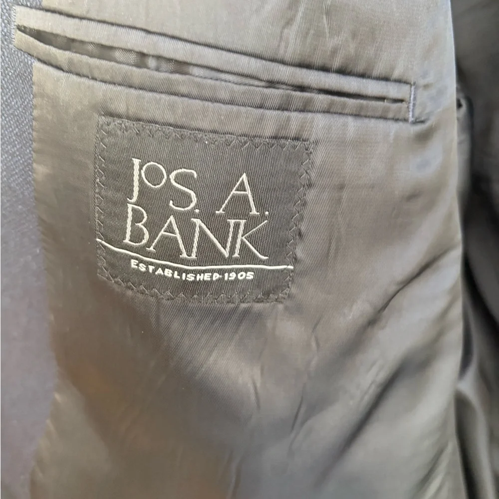 Jos. A. Bank great pit