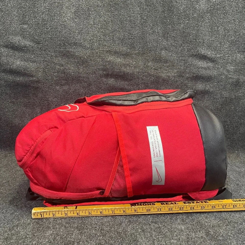 Nike Hoops BA6164-658 Elite Pro Basketball 32L Red/Black Max Air Straps Backpack