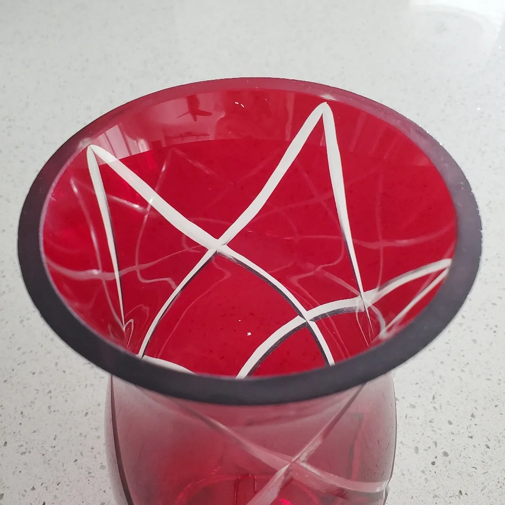 Cut to Clear RED Vase