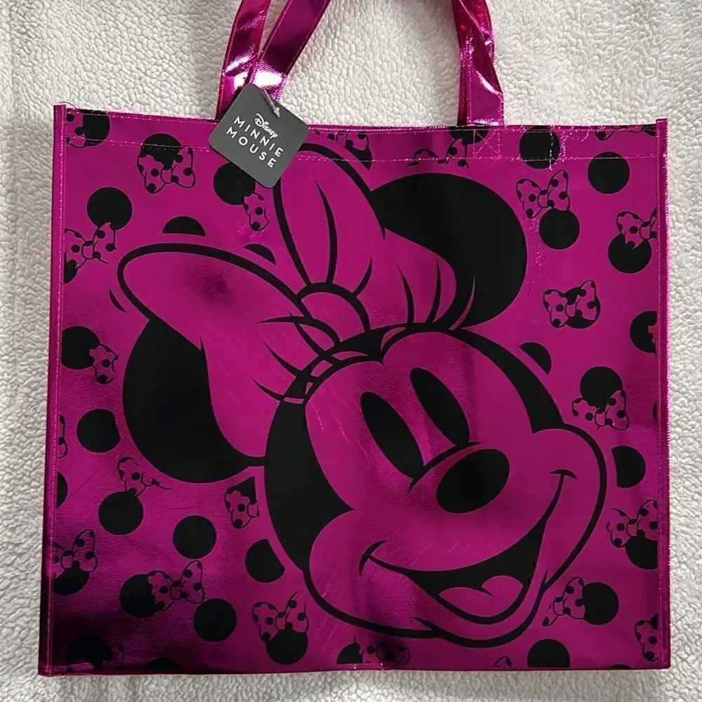 minnie large