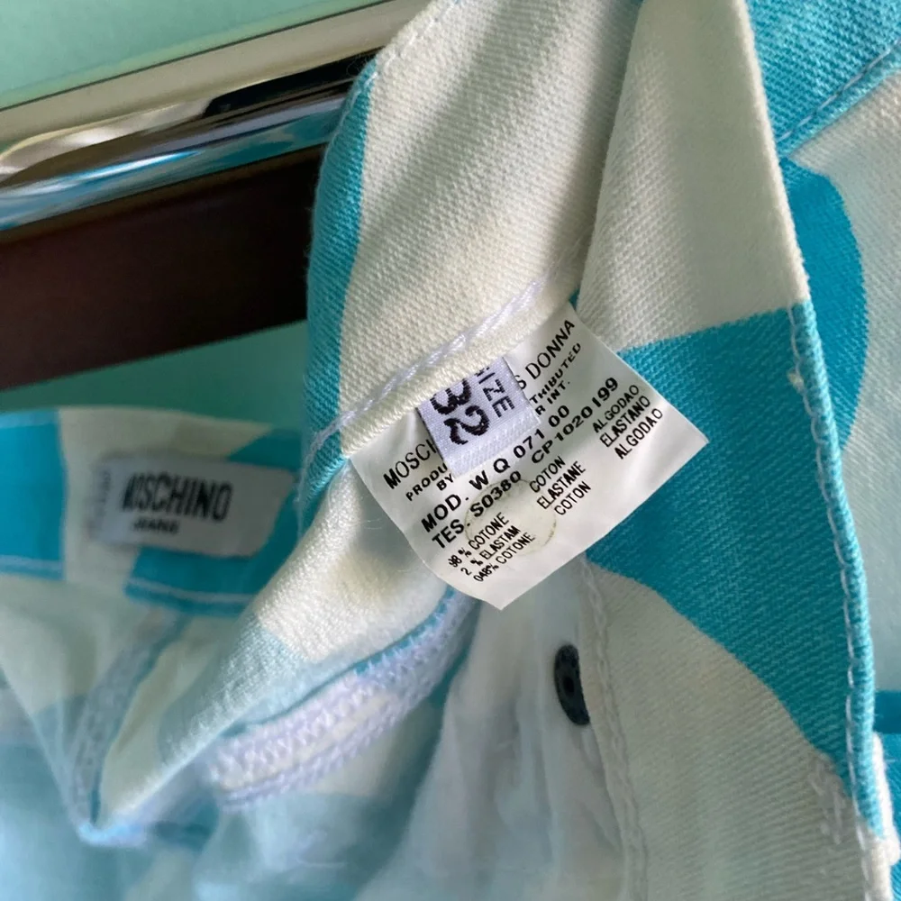 Moschino very rare