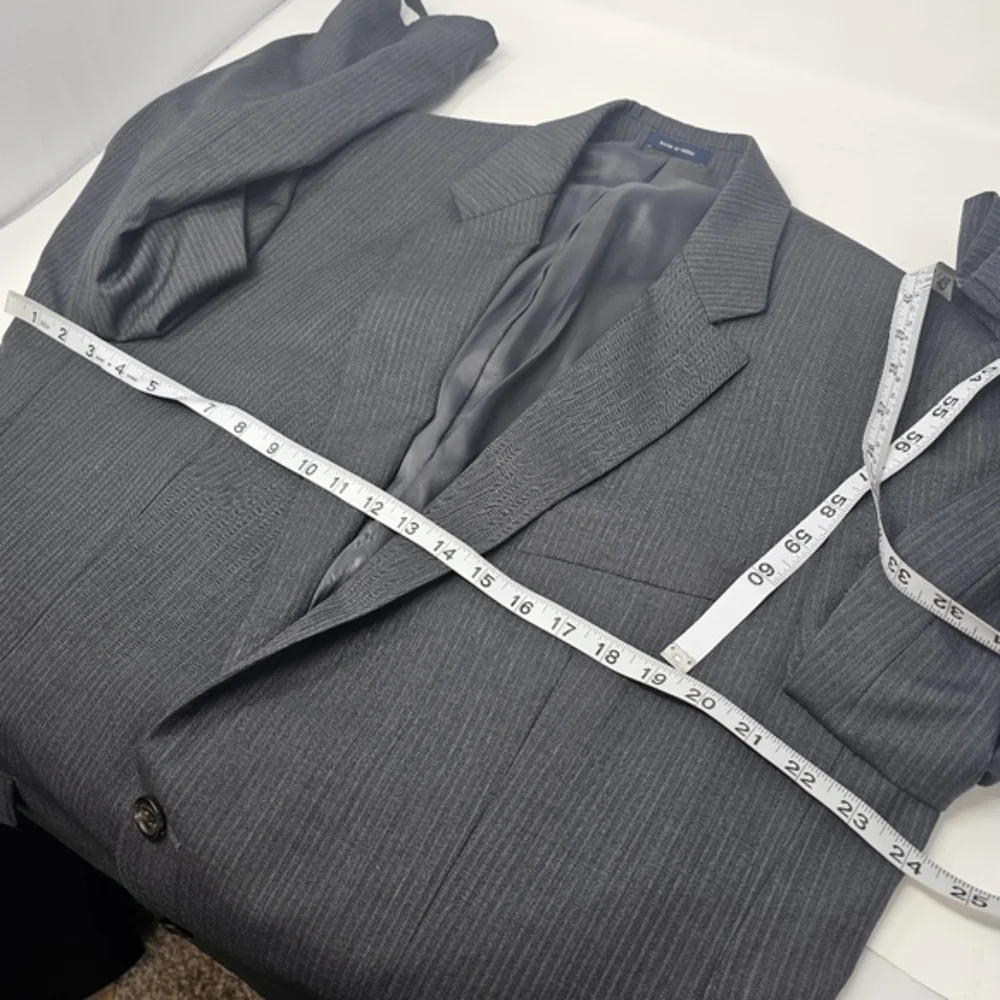 Ralph Ralph Lauren Men's 46L Gray Striped 100% Wool Blazer Sport Coat‎ Jacket.