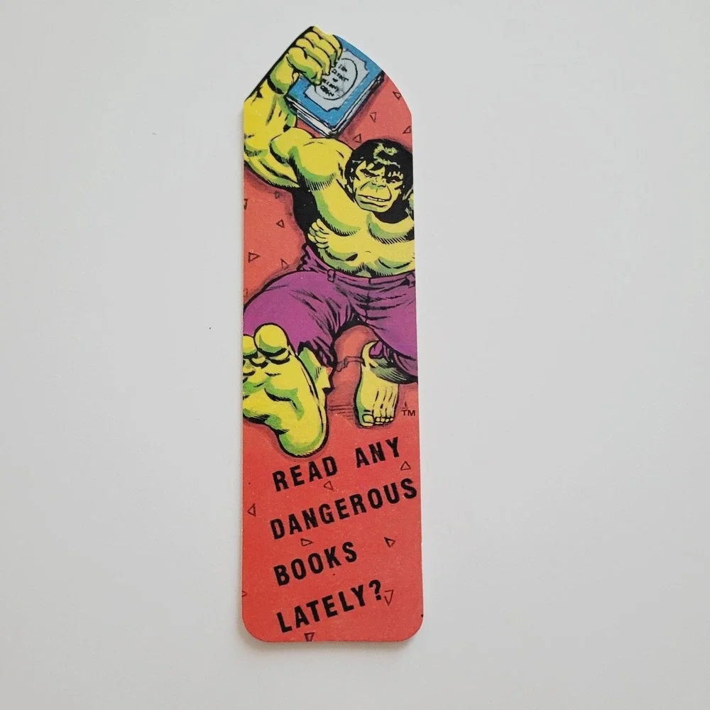 Vintage 80s Incredible Hulk Bookmark, paperboard 1986 Marvel Comics Group 2-1073