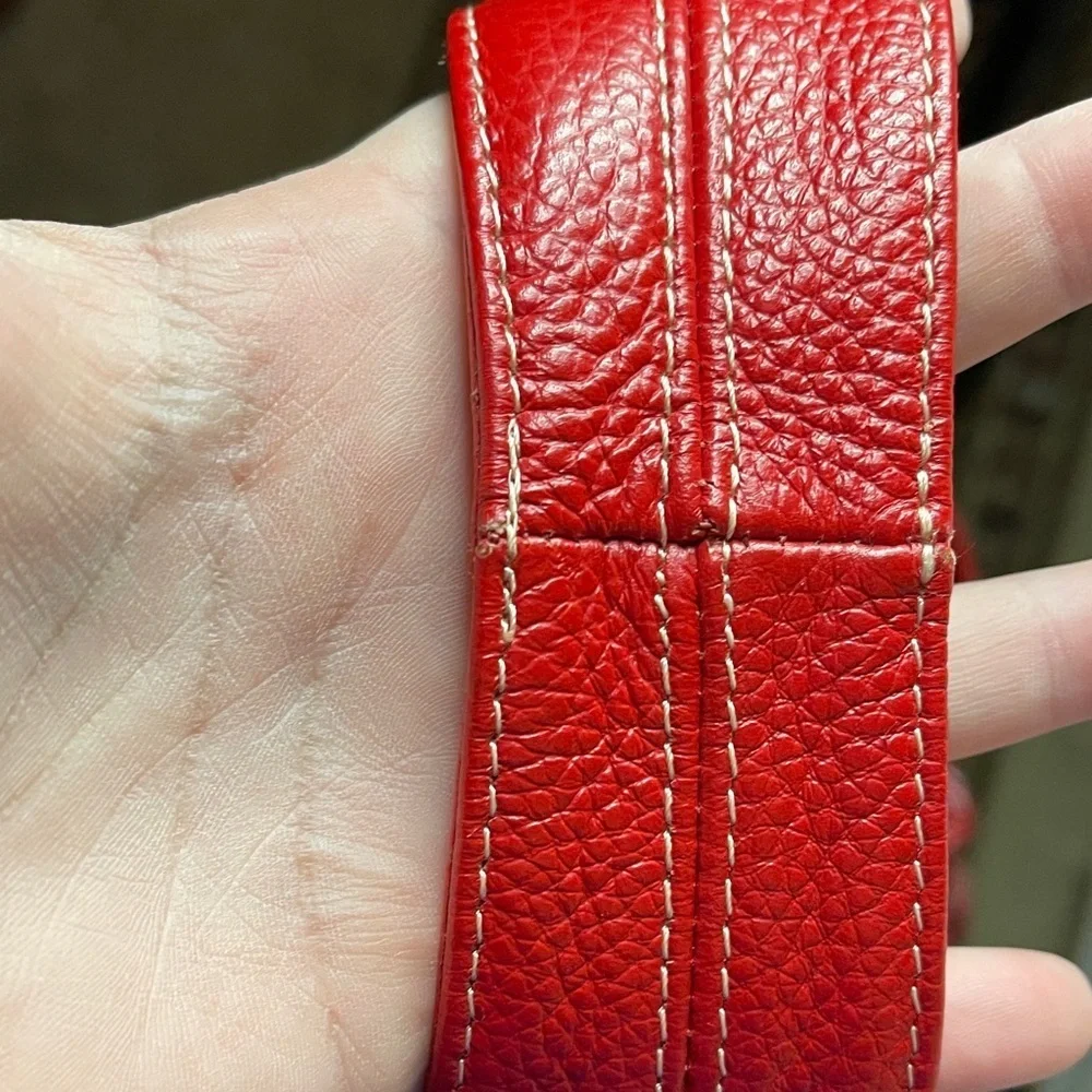 Laggo red leather