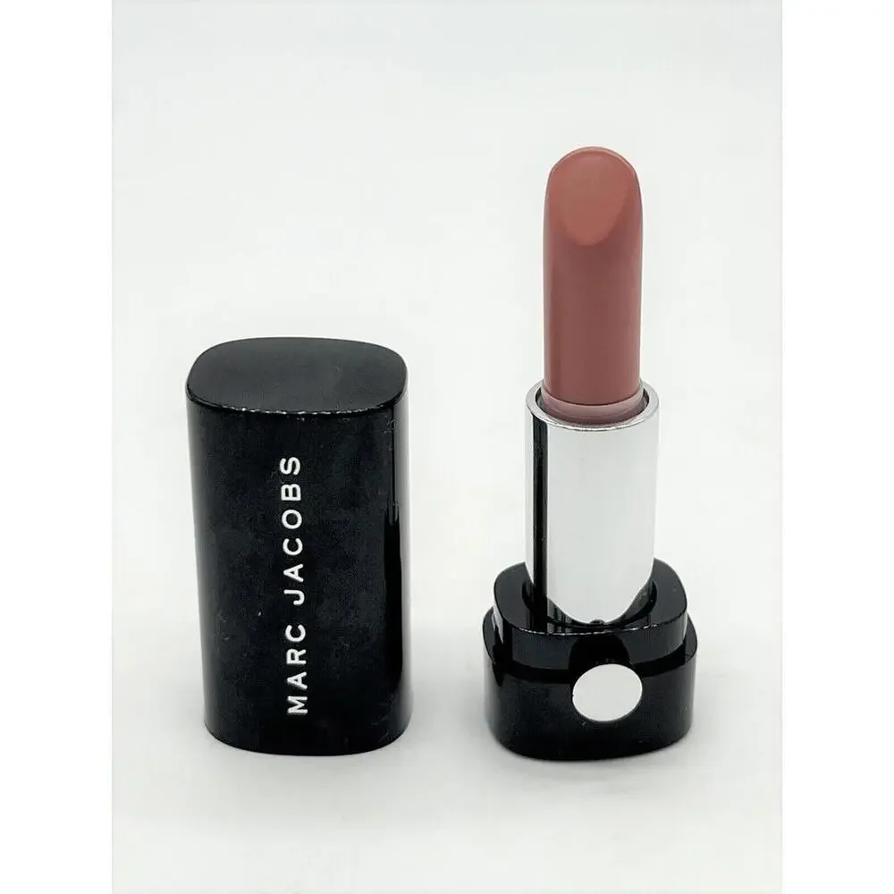 MARC JACOBS description you