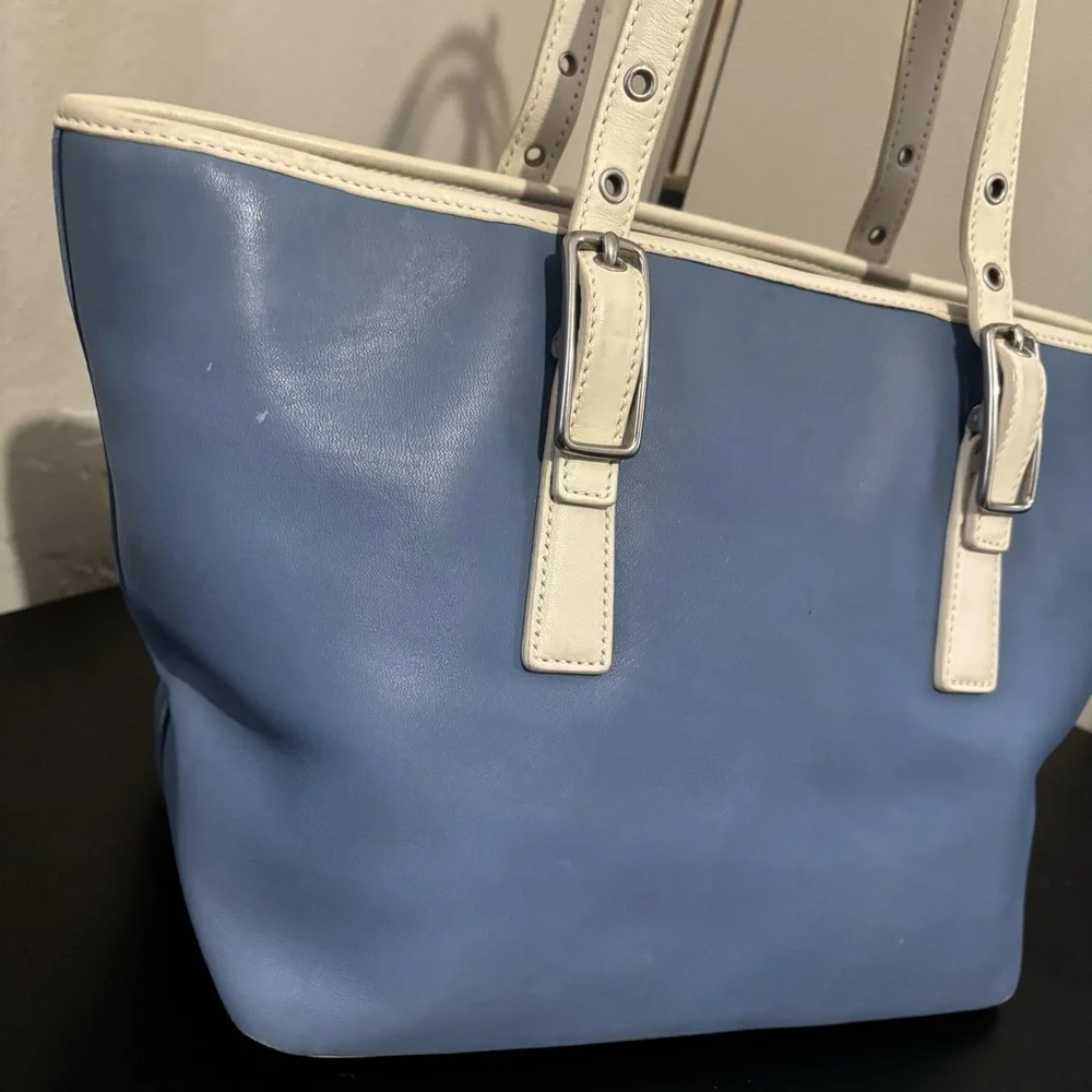 Coach Vintage Leather Shoulder Tote Purse Silver Buckle Minimalist Blue