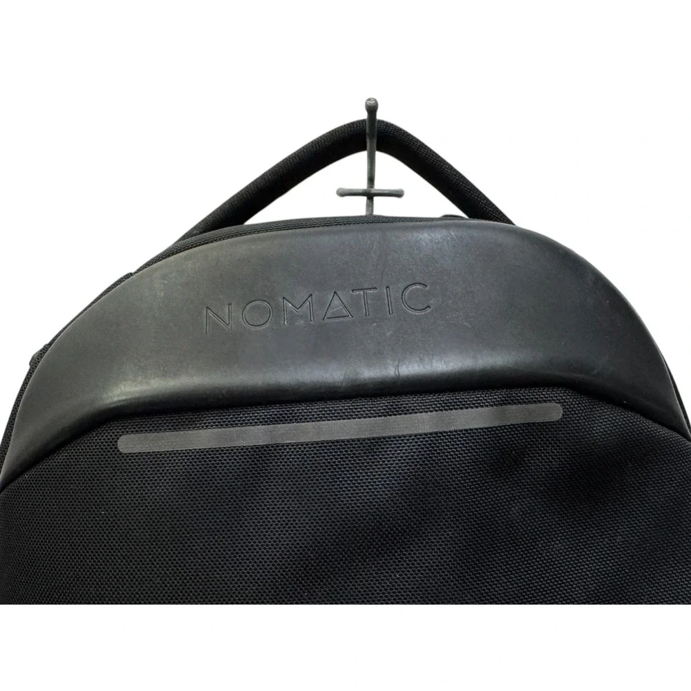 Nomatic brand model