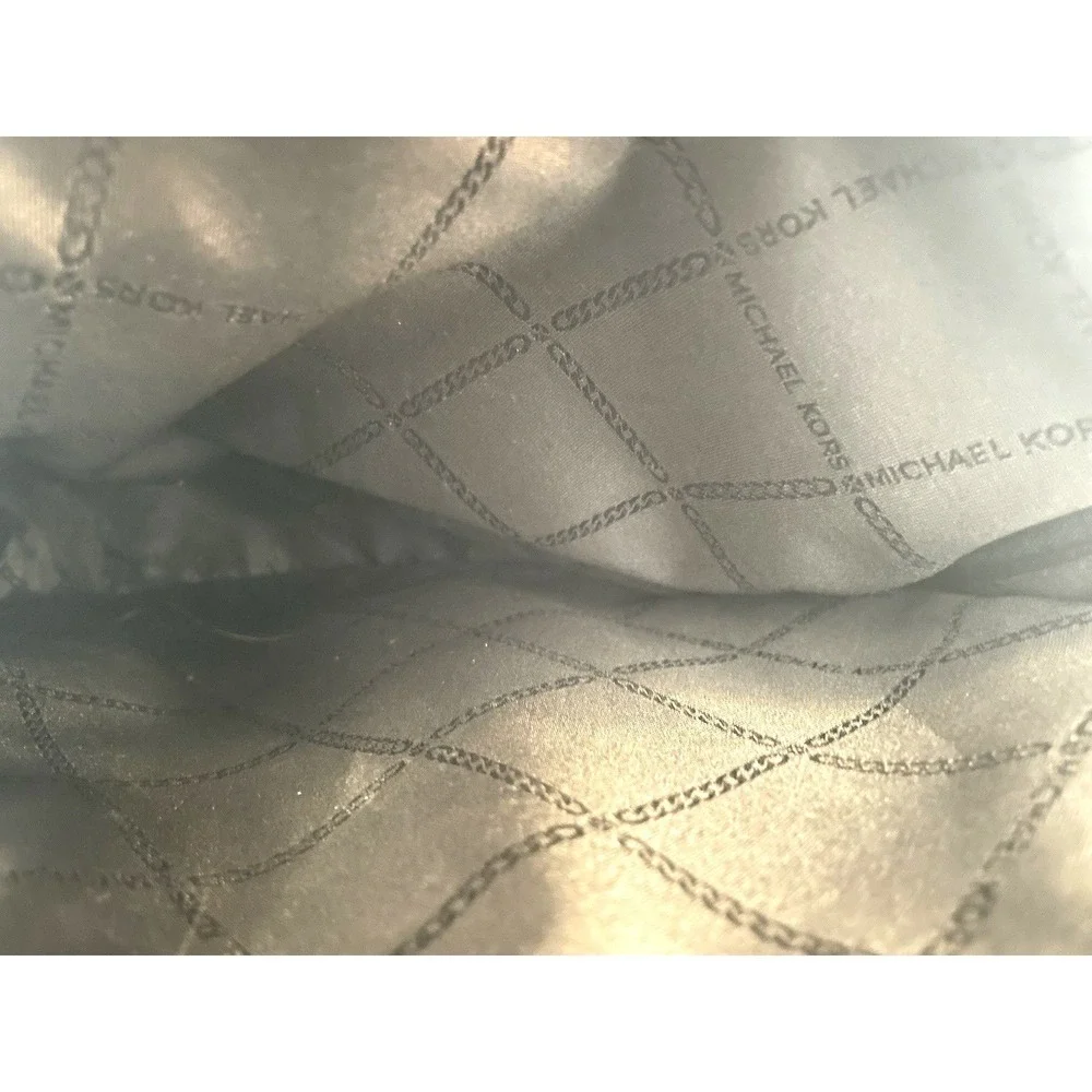 Michael Kors excellent pre